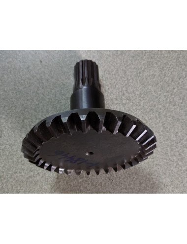 Pinion 613923.0 pentru combina/heder Claas